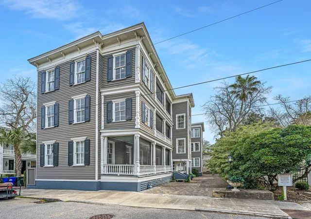 Homes for sale in Charleston, SC | 20 Limehouse St #C, Charleston, SC 29401 | MLS# 26006375