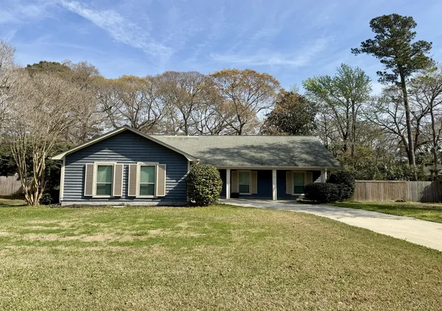 Homes for sale in Mount Pleasant, SC | 1128 Windsome Pl, Mount Pleasant, SC 29464 | MLS# 26007186