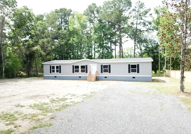 3rd image of 610 Rabbitpatch Ln, Saint Stephen, SC 29479 | MLS# 26017213