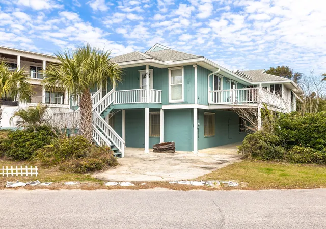 1st image of 6 4th Ave, Isle Of Palms, SC 29451 | MLS# 26019985