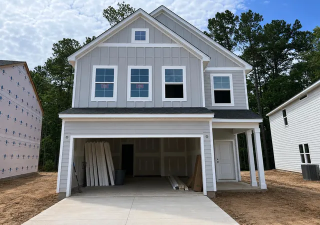 Homes for sale in Goose Creek, SC | 241 Central Creek Dr, Goose Creek, SC 29445 | MLS# 26017701