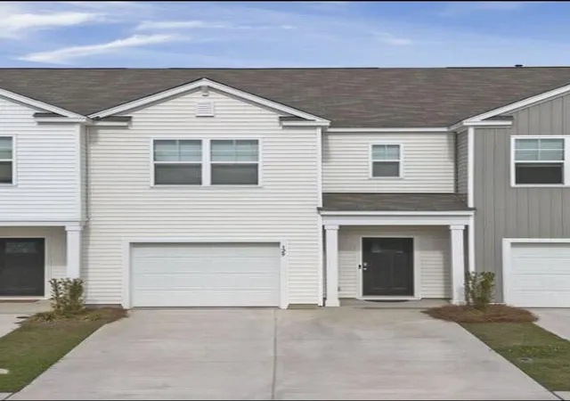 2nd image of 129 Yarrow Wy, Moncks Corner, SC 29461 | MLS# 26008095