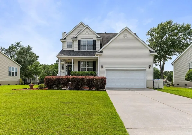Homes for sale in Mount Pleasant, SC | 1864 Palmetto Isle Dr, Mount Pleasant, SC 29466 | MLS# 26016471