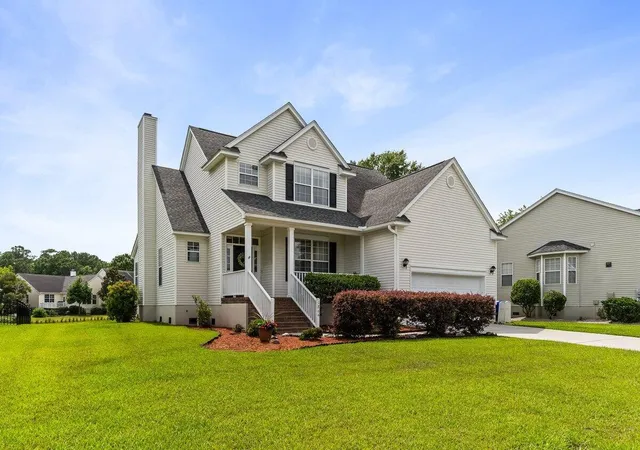 Homes for sale in Mount Pleasant, SC | 1864 Palmetto Isle Dr, Mount Pleasant, SC 29466 | MLS# 26016471
