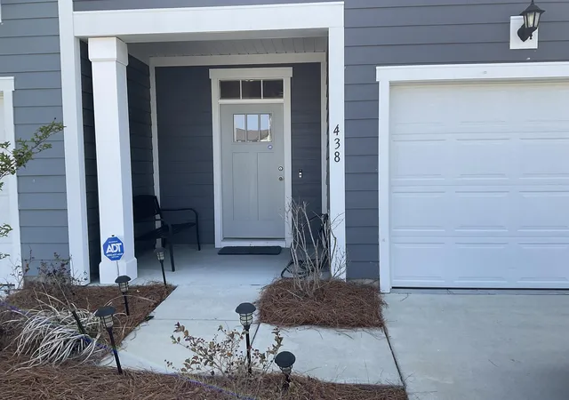 Photo 2 of Townhouse for sale at 438 Trotters Ln, Moncks Corner, SC 29461 | MLS# 26009176 | Listing updated on 2026-09-07
