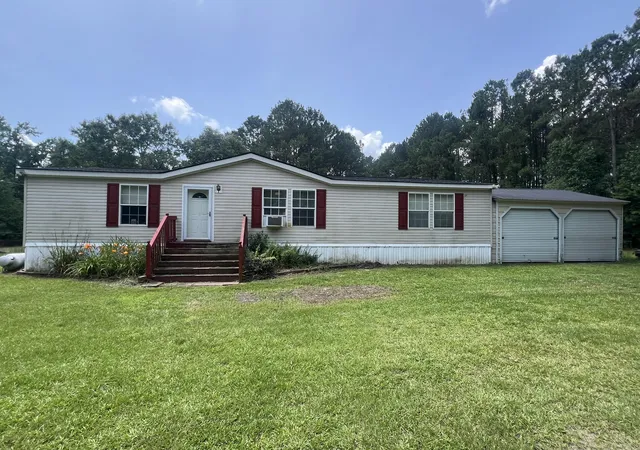 Homes for sale in Walterboro, SC | 436 Earnels Dr, Walterboro, SC 29488 | MLS# 26018687