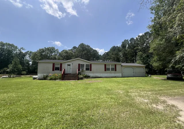 Homes for sale in Walterboro, SC | 436 Earnels Dr, Walterboro, SC 29488 | MLS# 26018687