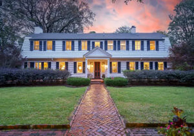 Photo 1 of Single family home for sale at 208 Se Boundary Ave, Aiken, SC 29801 | MLS# 26021480 | Listing updated on 2026-08-04