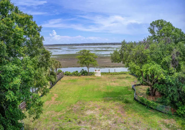 Photo 4 of Land for sale at 1379 Battalion Dr, Charleston, SC 29412 | MLS# 26015095 | Listing updated on 2026-09-15