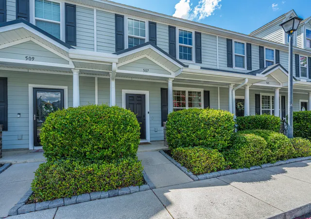 Photo 3 of Townhouse for sale at 507 Hemingway Cir, Summerville, SC 29483 | MLS# 26019751 | Listing updated on 2026-09-03