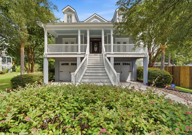 Photo 1 of Single family home for sale at 1612 Bull Crk Ln, Charleston, SC 29414 | MLS# 26021405 | Listing updated on 2026-09-16