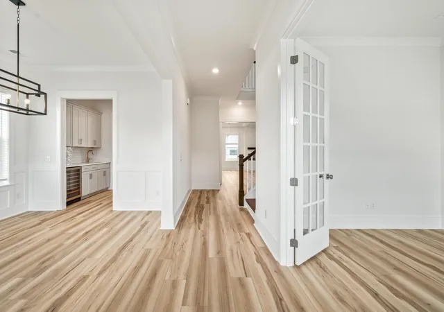 Photo 3 of Single family home for sale at 213 Rebel Kat Ct, Charleston, SC 29412 | MLS# 26005583 | Listing updated on 2026-09-14