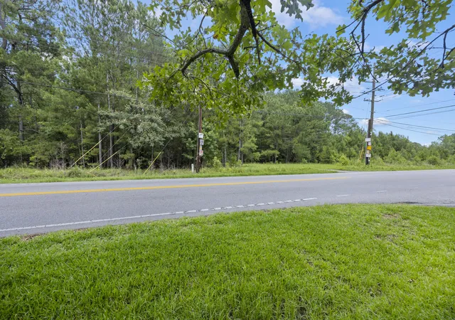 Photo 4 of Land for sale at 406 Myers Rd, Summerville, SC 29486 | MLS# 25015277 | Listing updated on 2026-08-04
