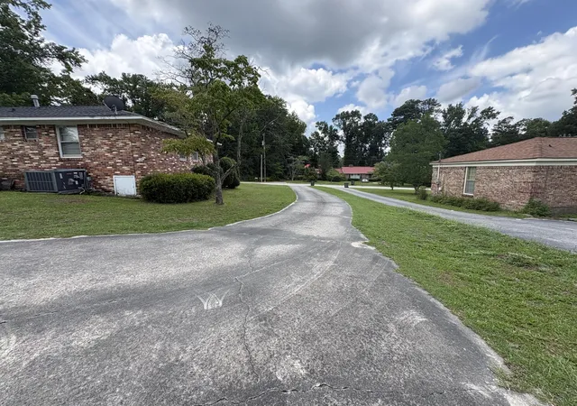 3rd image of 2079 Pinebrook St, Orangeburg, SC 29118 | MLS# 26020771