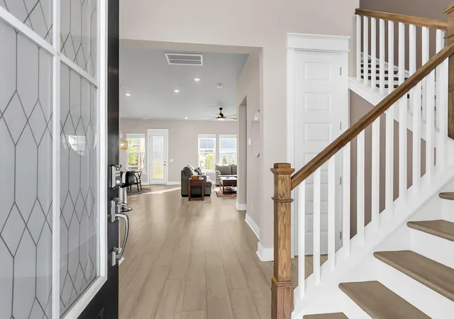 Photo 3 of Single family home for sale at 402 Parish Farms Dr, Summerville, SC 29486 | MLS# 26019636 | Listing updated on 2026-09-09