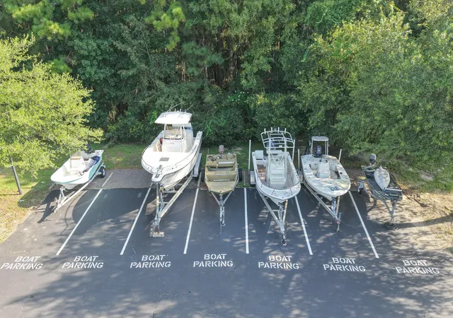 2nd image of 1300 Park W Blvd, Mount Pleasant, SC 29466