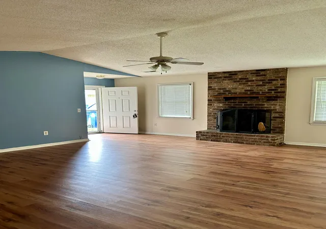 Photo 3 of Single family home for sale at 1676 Durkee St, Charleston, SC 29414 | MLS# 26021585 | Listing updated on 2026-09-09