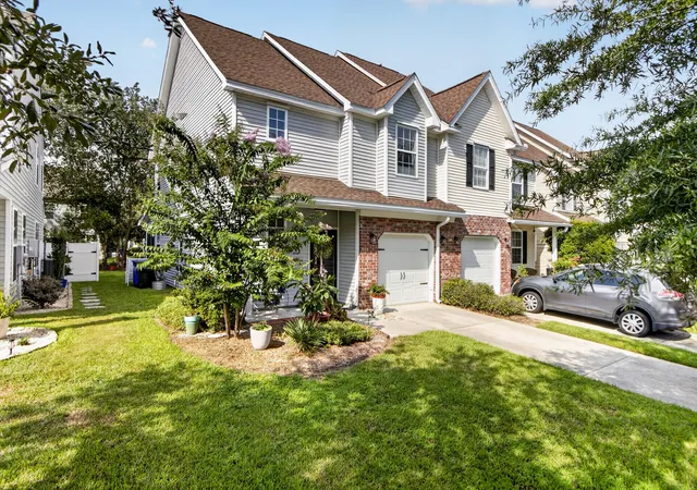 Photo 2 of Townhouse for sale at 1514 Royal Colony Rd, Johns Island, SC 29455 | MLS# 26023786 | Listing updated on 2026-09-18