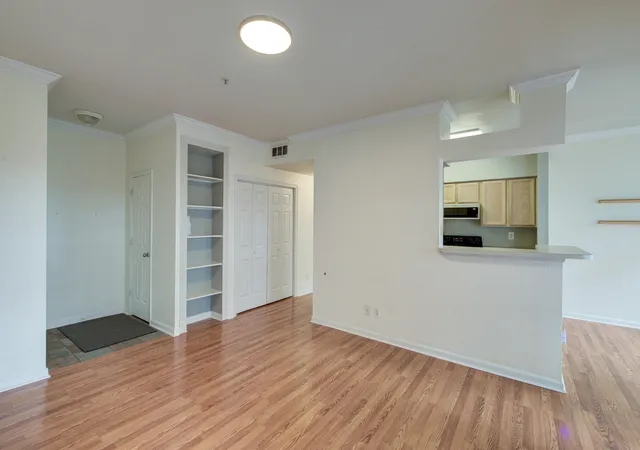 5th image of 700 Daniel Ellis Dr #7206, Charleston, SC 29412 | MLS# 26015805