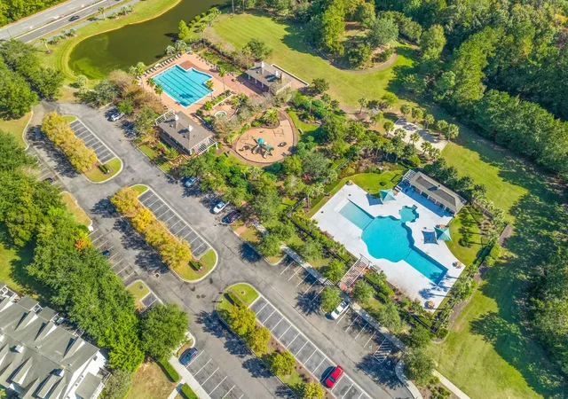 Homes for sale in Mount Pleasant, SC | 3225 Beaconsfield Rd, Mount Pleasant, SC 29466 | MLS# 26014440