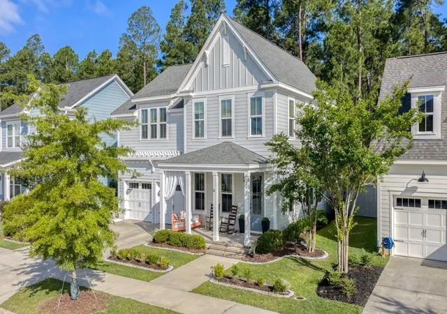 1st image of 386 Oak Park St, Summerville, SC 29486 | MLS# 26014811