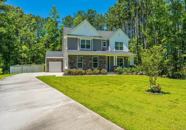 Homes for sale in Ridgeville, SC | 3013 Flat Rock Ln, Ridgeville, SC 29472 | MLS# 26016300