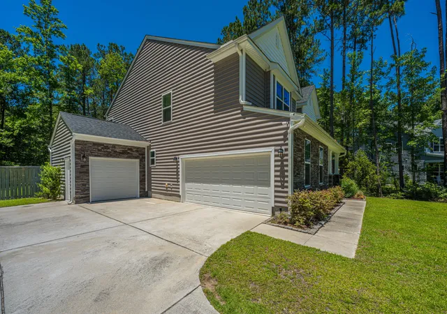 Homes for sale in Ridgeville, SC | 3013 Flat Rock Ln, Ridgeville, SC 29472 | MLS# 26016300