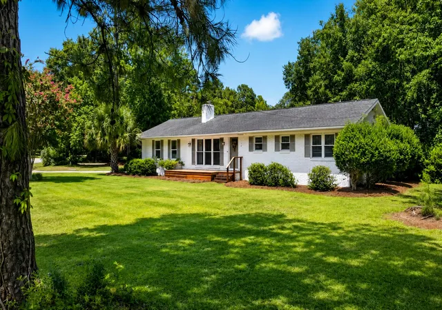 1st image of 114 Reynolds Rd, Summerville, SC 29483 | MLS# 26021878