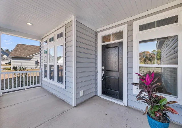 Photo 3 of Single family home for sale at 3524 Great Egret Dr, Johns Island, SC 29455 | MLS# 26015881 | Listing updated on 2026-09-16