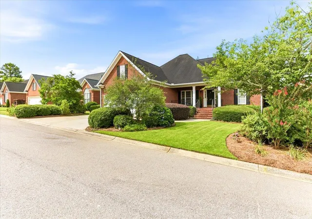 Homes for sale in Orangeburg, SC | 147 Cloister Cove Ln, Orangeburg, SC 29115 | MLS# 26018718