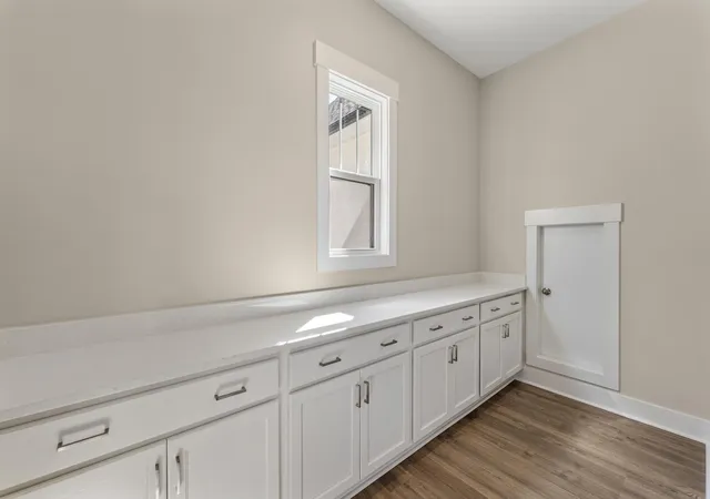 Photo 4 of Single family home for sale at 1351 Sea Aire Dr, Charleston, SC 29412 | MLS# 26016993 | Listing updated on 2026-09-17