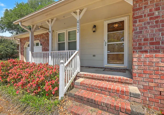 2nd image of 413 Summercourt Dr, Summerville, SC 29485 | MLS# 26011286