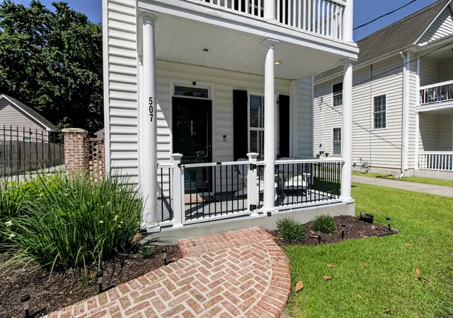 Photo 3 of Single family home for sale at 507 W 2nd North St, Summerville, SC 29483 | MLS# 26016565 | Listing updated on 2026-10-05