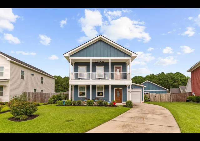 Photo 2 of Single family home for sale at 118 Brightwood Dr, Huger, SC 29450 | MLS# 26024457 | Listing updated on 2026-09-25
