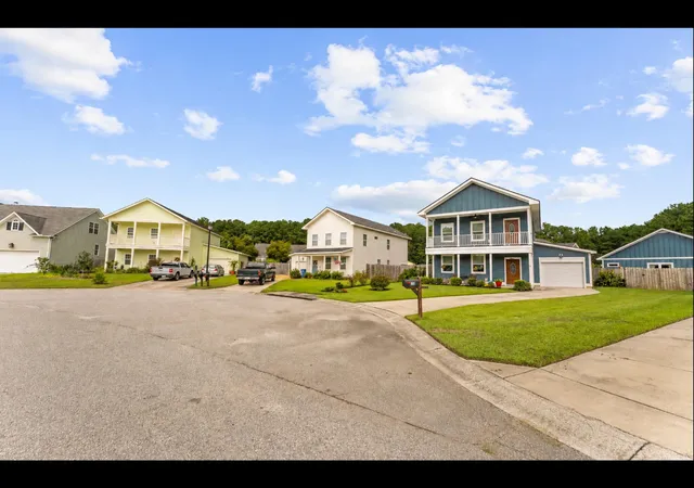 Photo 3 of Single family home for sale at 118 Brightwood Dr, Huger, SC 29450 | MLS# 26024457 | Listing updated on 2026-09-25