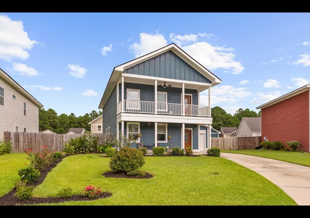 Photo 3 of Single family home for sale at 118 Brightwood Dr, Huger, SC 29450 | MLS# 26024457 | Listing updated on 2026-09-25