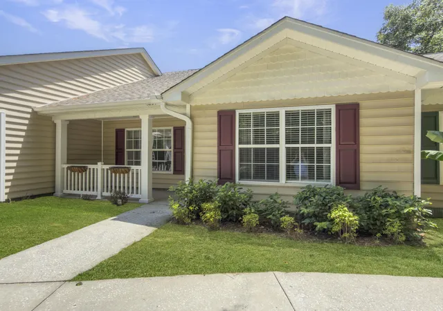 Homes for sale in Johns Island, SC | 3271 Walter Dr, Johns Island, SC 29455 | MLS# 26018858