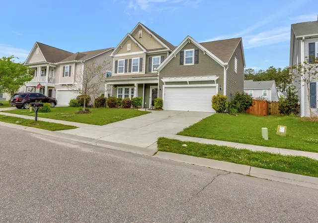 Photo 3 of Single family home for sale at 114 Vessey Dr, Moncks Corner, SC 29461 | MLS# 26019053 | Listing updated on 2026-09-23