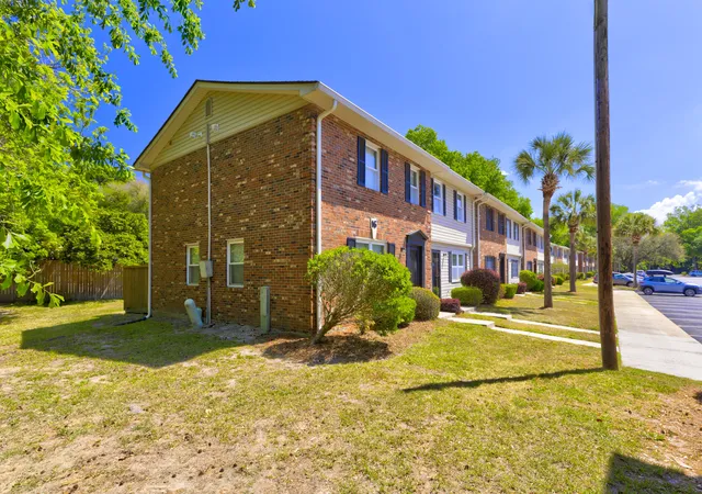 42nd image of 415 Parkdale Dr #16b, Charleston, SC 29414 | MLS# 26010952