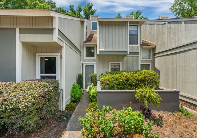 Photo 1 of Townhouse for sale at 2753 Jobee Dr #1003, Charleston, SC 29414 | MLS# 26017868 | Listing updated on 2026-08-20