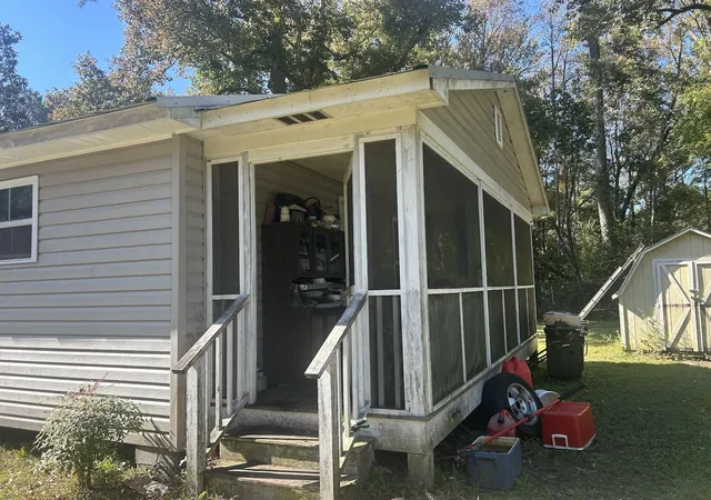 Photo 3 of Single family home for sale at 7952 Savannah Hwy, Adams Run, SC 29426 | MLS# 25030029 | Listing updated on 2026-09-21