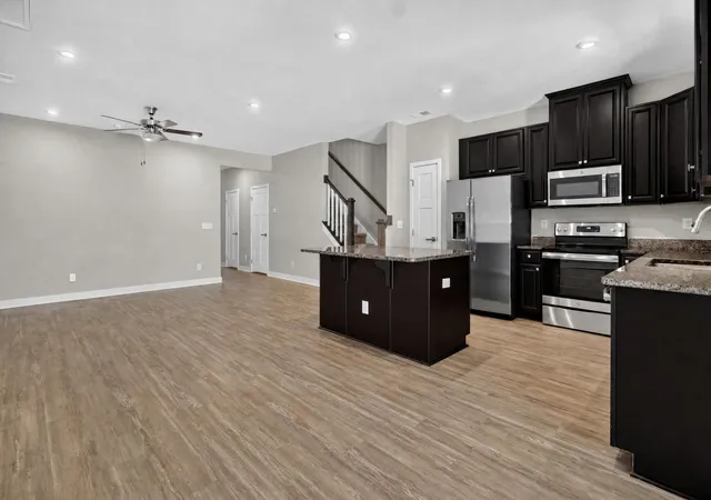 2nd image of 407 Grand Palm Ln, Summerville, SC 29485 | MLS# 26023633