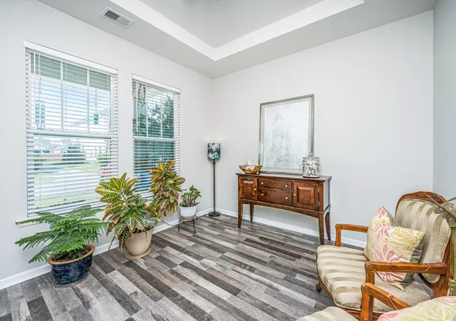 Photo 3 of Single family home for sale at 504 Ladybug Ln, Summerville, SC 29485 | MLS# 26020455 | Listing updated on 2026-08-04