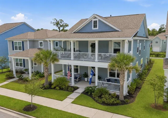 Photo 3 of Single family home for sale at 145 Brant Dr, Summerville, SC 29483 | MLS# 26021458 | Listing updated on 2026-09-14