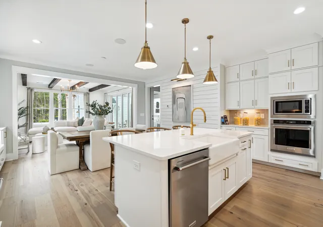 Photo 3 of Sale Pending at 545 Spiral Ramp Ct, Charleston, SC 29492 | MLS# 26006706 | Listing updated on 2026-08-04