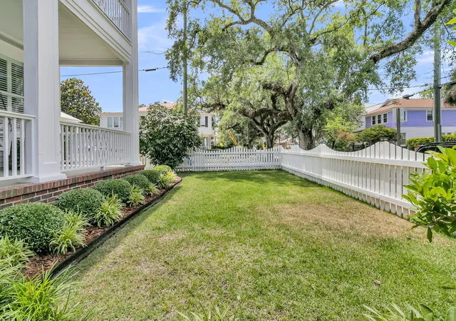 Photo 3 of Single family home for sale at 429 Huger St, Charleston, SC 29403 | MLS# 26015373 | Listing updated on 2026-08-10