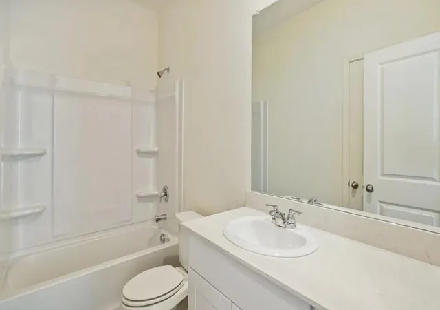 10th image of 5300 Cottage Landing Dr, Summerville, SC 29485 | MLS# 26018527
