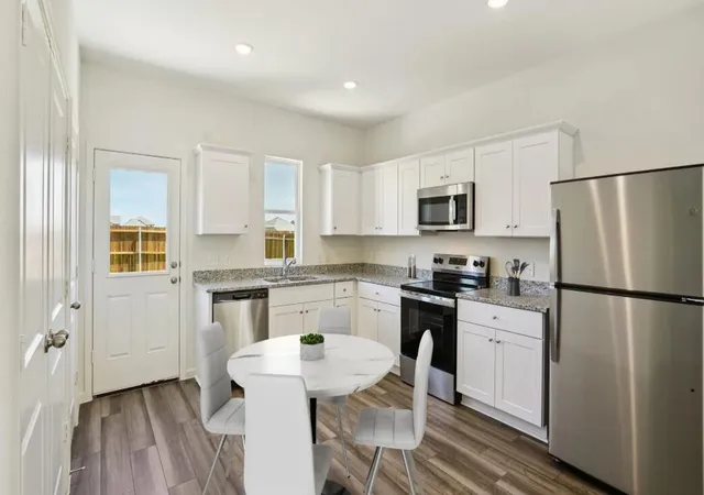 3rd image of 5300 Cottage Landing Dr, Summerville, SC 29485 | MLS# 26018527