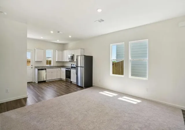 5th image of 5300 Cottage Landing Dr, Summerville, SC 29485 | MLS# 26018527