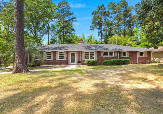 Photo 1 of Single family home for sale at 260 Perryclear St, Orangeburg, SC 29115 | MLS# 26011440 | Listing updated on 2026-08-28